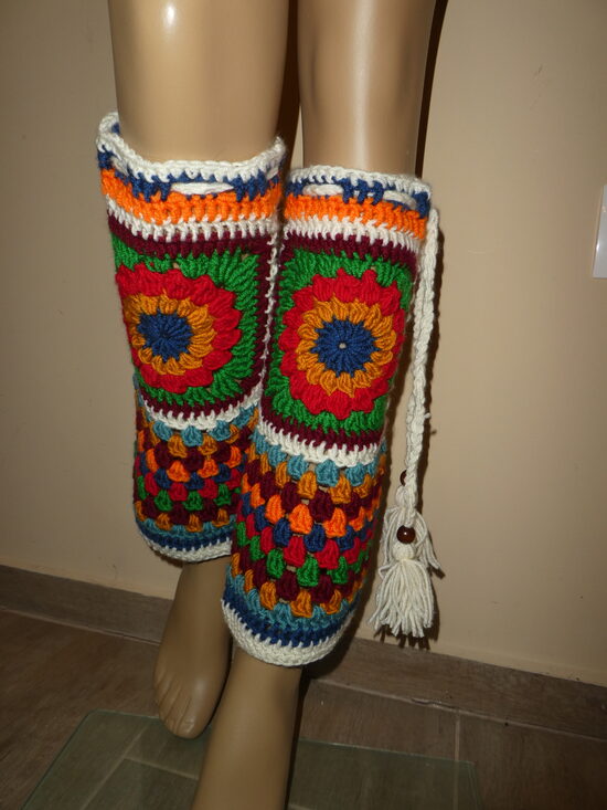 horgolt lábszármelegítő lm4