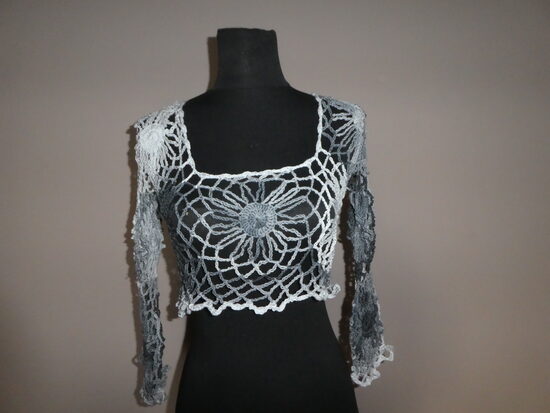 horgolt rövid felső 3/4-es ujjú s-m-es (1130)