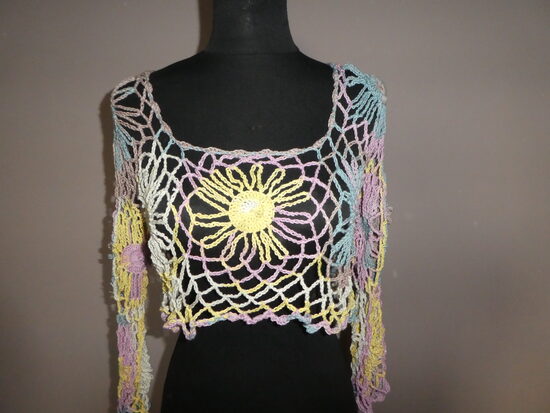 horgolt rövid felső 3/4-es ujjú s-m-es (1137)