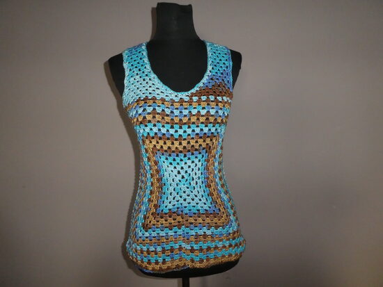 horgolt ujjatlan felső s-es ˙(1139)