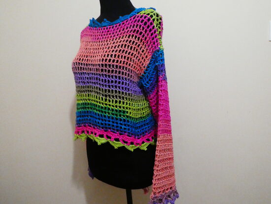 horgolt rövid fazonú laza felső s-m-es (1141)