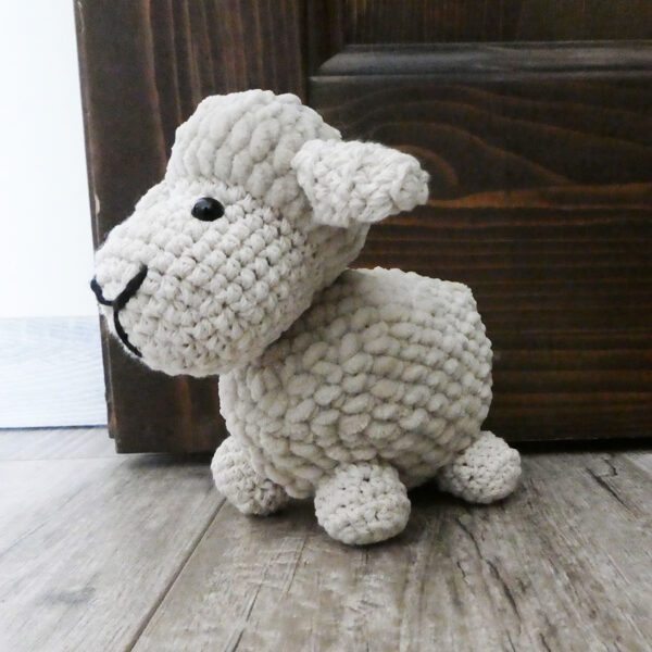 horgolt bárány ajtótámasz dekoráció 1