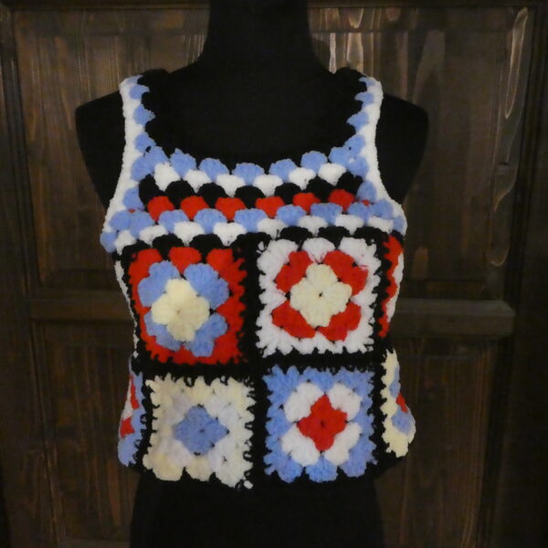 horgolt s-es mellény (1074)